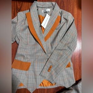 Elegant Plaid Blazer and Pants with Orange Accents
